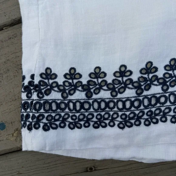 J. Crew Embroidered-trim line shorts size 0 - Picture 4 of 11